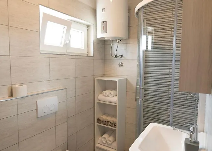 Pave&ema Appartement Konjevrate